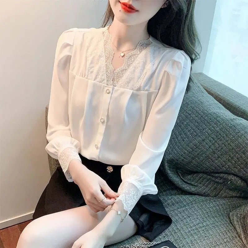 White Chiffon Blouse Spring New V-Neck Lace