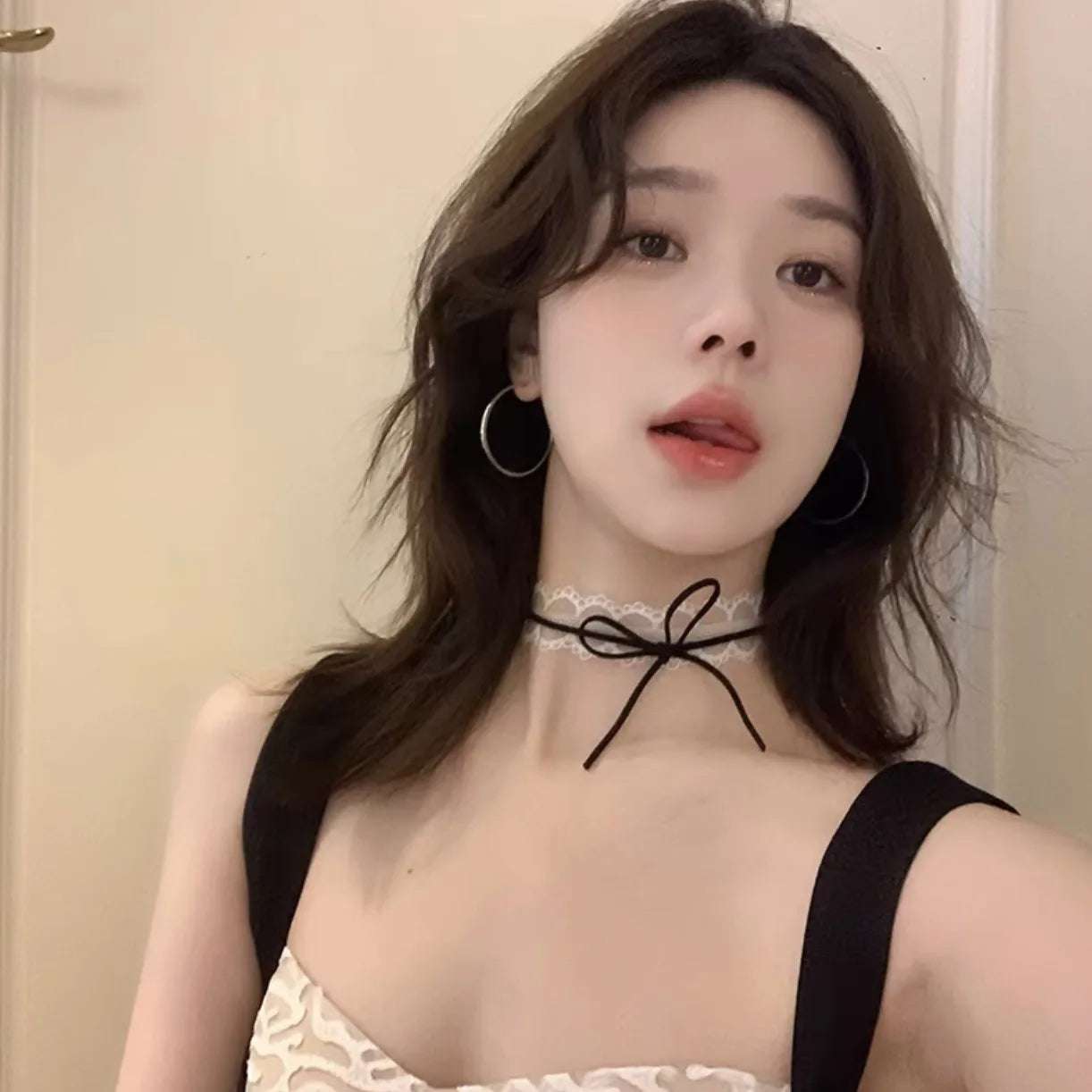 Women Fashion Cute Lace Collar Lolita Handmade Vintage Lace Bow Choker