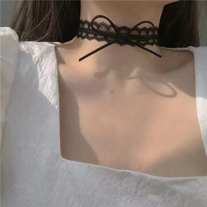 Women Fashion Cute Lace Collar Lolita Handmade Vintage Lace Bow Choker
