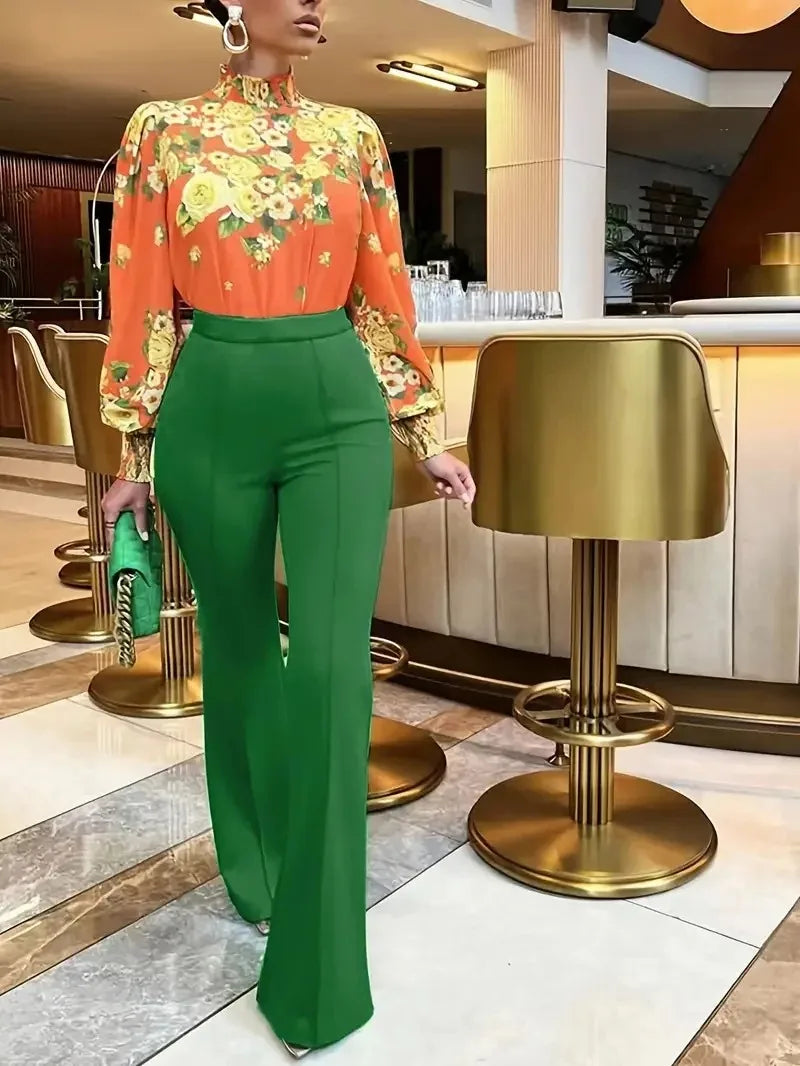 Lady Solid Color Flared Trousers